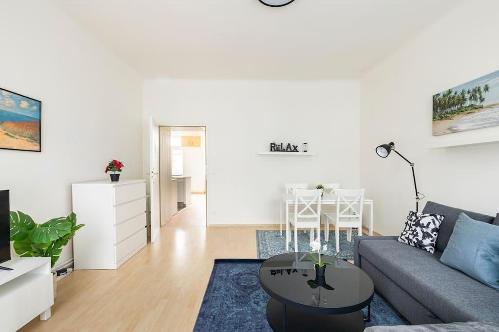 Beautiful 1 Bedroom Apartment Near Schoenbrunn Βιέννη Εξωτερικό φωτογραφία
